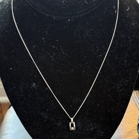 Sleek 925 SilverTiny Diamond Pendant  925 Silverr Necklace - Picture 4 of 7